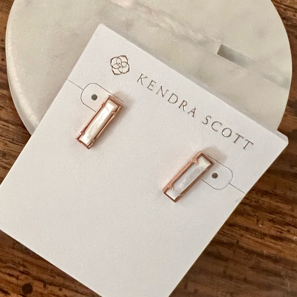 KS Earrings ✨